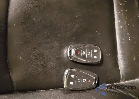 2016 Chevrolet Malibu Hybrid z USA, uszkodzony, nr VIN 1G1ZJ5SU3GF290428